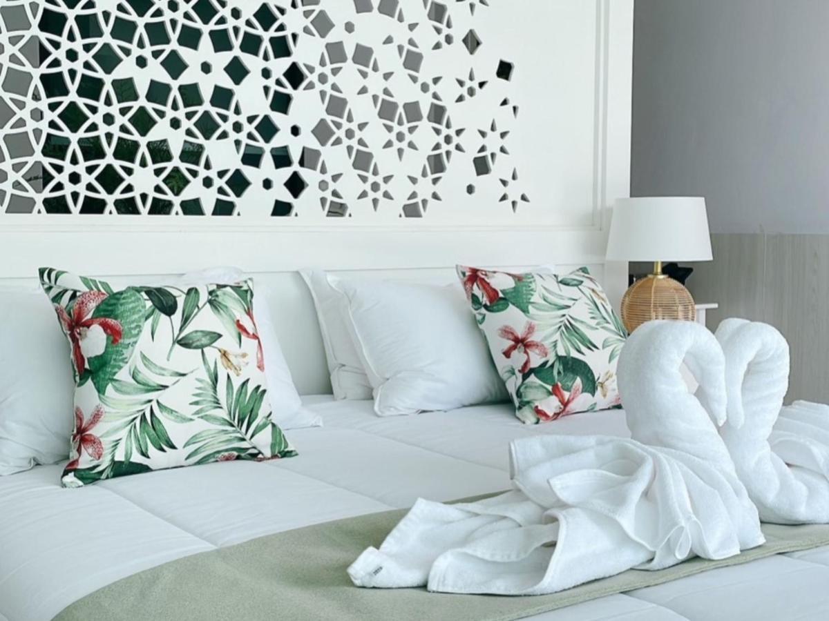 Sand Dance Hotel Prachuap Khiri Khan Ngoại thất bức ảnh