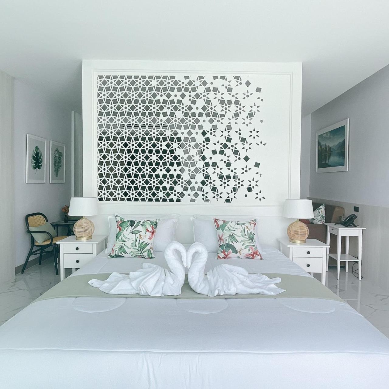 Sand Dance Hotel Prachuap Khiri Khan Ngoại thất bức ảnh